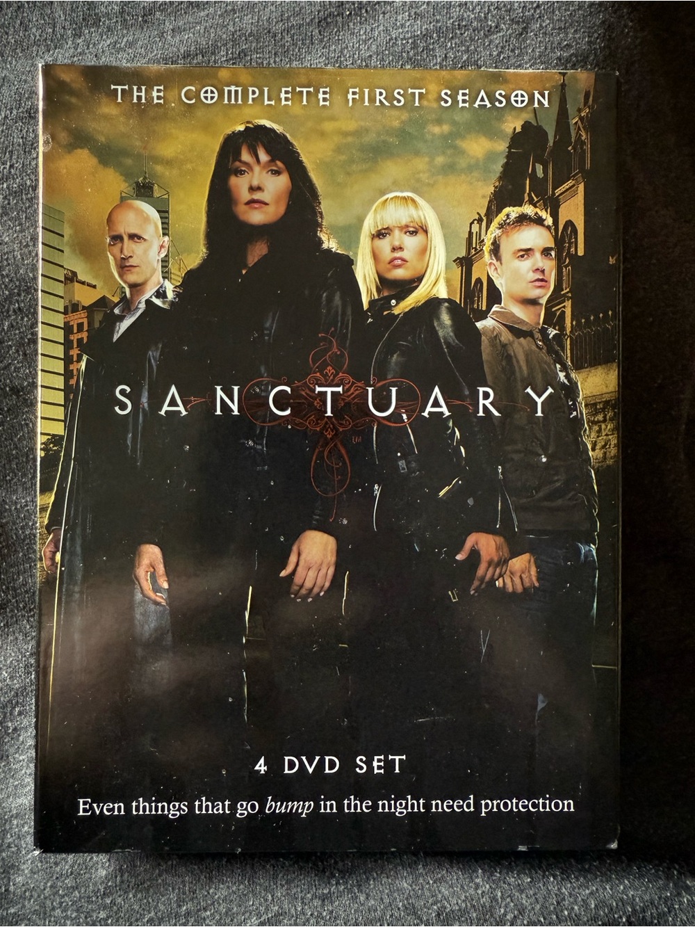 DVD - Sanctuary Season 1